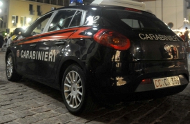 Due colpi notturni nei negozi: più danni che refurtiva