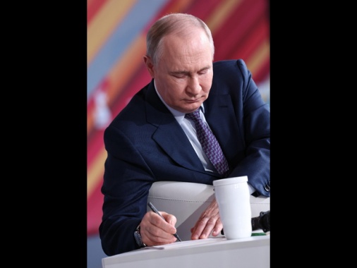 Putin,riconciliarci con il popolo ucraino sarà inevitabile