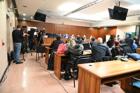 «Parlavano di investirlo. Ma non li ho presi sul serio»