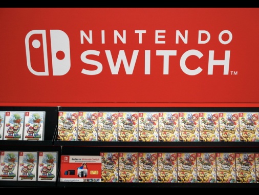 Utile annuale Nintendo -43%, attesa nuova console Switch 2