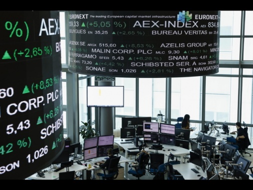 Borsa: avvio positivo in Europa, Francoforte +1,1%