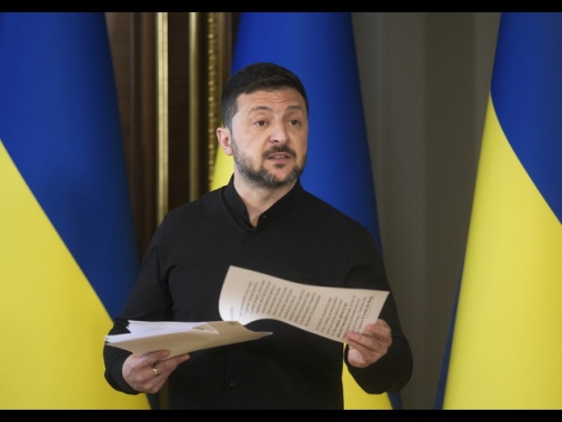 Zelensky, 'probabilmente domenica vedrò papa Leone XIV'