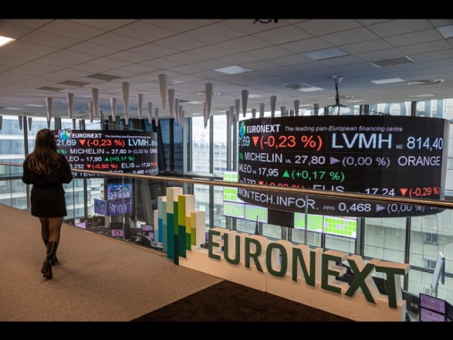 Borsa: l'Europa svicola in chiusura, Parigi -1,65%