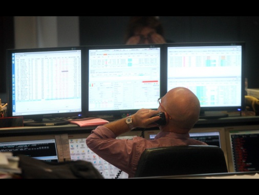 Spread Btp-Bund stabile a 98, rendimento torna sotto il 3,5%