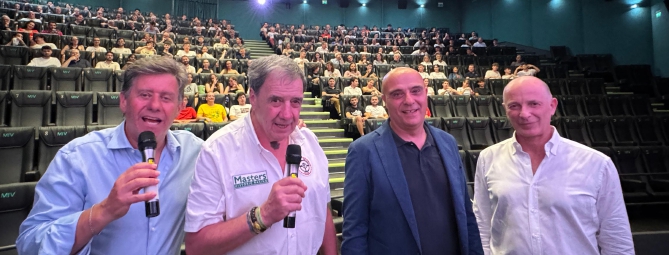La Formula 1 sul grande schermo: un inno a velocità e strategia vincente
