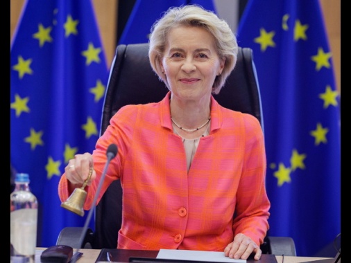 Pe voterà mozione di sfiducia a von der Leyen giovedi 10/7