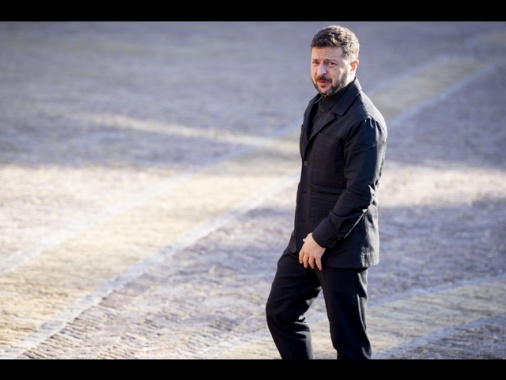 Zelensky, contatti con Usa per definire supporto militare