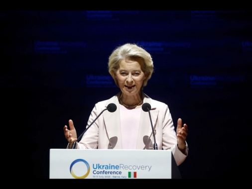 Von der Leyen, estenderemo la sospensione dei controdazi
