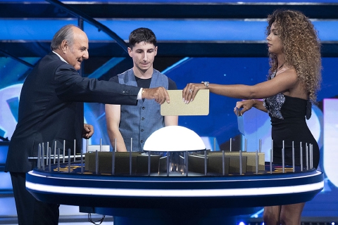 Andrea resta campione alla Ruota della Fortuna