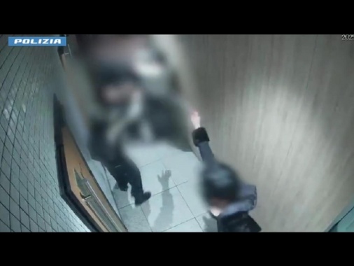 Procura 'brutale aggressione omofoba', ordinanza per due