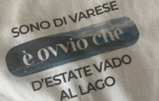 Il sindaco si tuffa: «Tradizione del primo giorno di ferie»