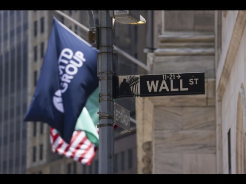 Wall Street chiude positiva, Dj +1,04%, Nasdaq +0,14%