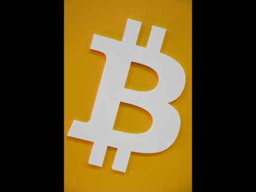 Il Bitcoin scivola nel finale sotto quota 120mila dollari