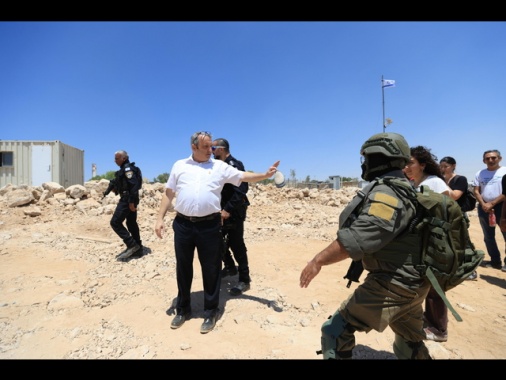 Attacco di coloni israeliani in Cisgiordania, 4 feriti