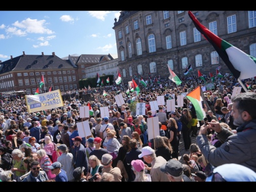 Oltre 10 mila persone a protesta pro Gaza a Copenaghen