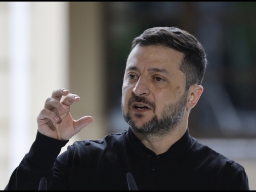 Zelensky, da Mosca non vedo concessioni nei colloqui pace