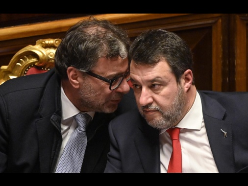 Lega, più contributi da società con miliardi di profitti