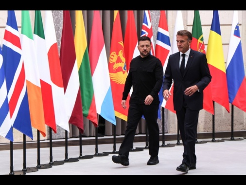 Zelensky, stiamo dando concretezza a garanzie di sicurezza