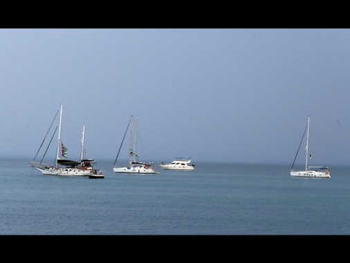 Flotilla, abbiamo visto drone sopra di noi sganciare ordigno