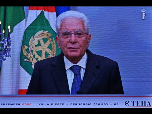 Mattarella, in Ucraina segnali allarmanti,bombardamenti continui