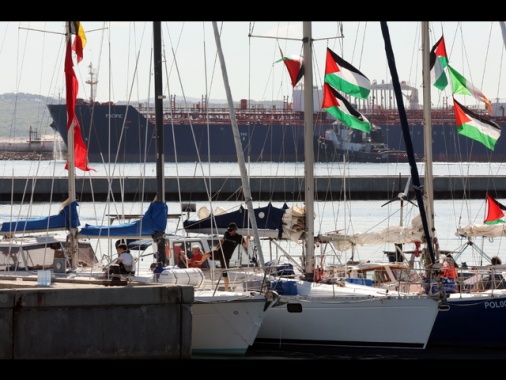 Alla Festa dell'Unità collegamento video con Flotilla
