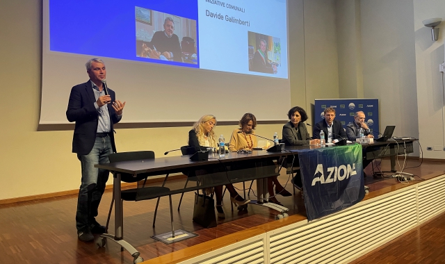 L’incontro dal titolo “Nascere a Varese” che si è tenuto nella Sala Montanari (foto Angelo Puricelli)