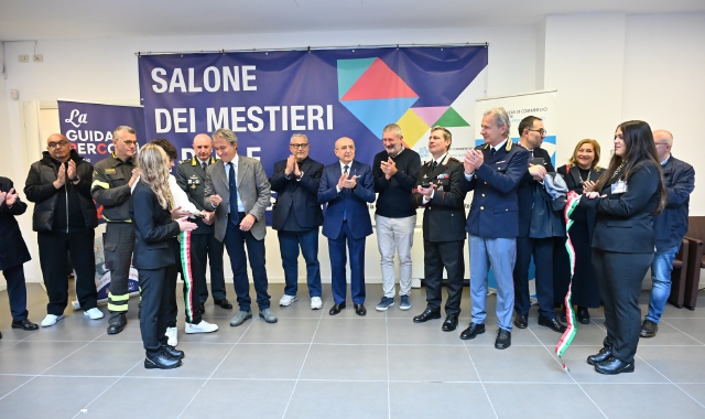 L’inaugurazione del “Salone dei Mestieri e delle Professioni” (foto Angelo Puricelli)