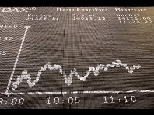 Borsa: Europa debole in chiusura, Parigi e Londra -0,44%