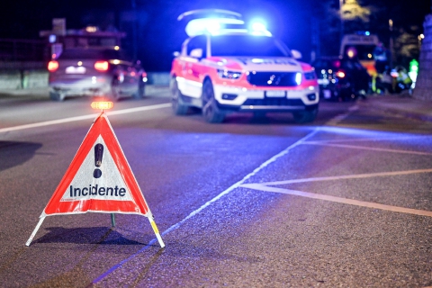 Incidente in Ticino, grave motociclista del Varesotto