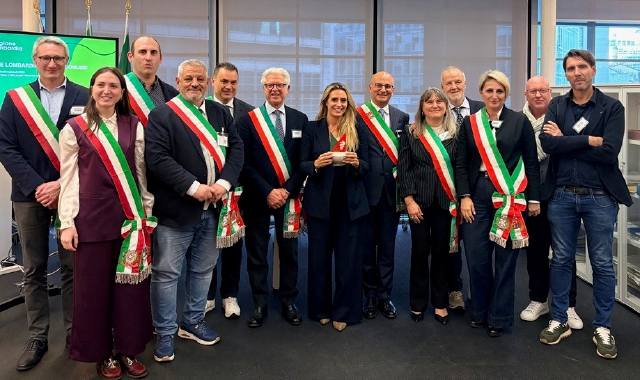 L’assessore regionale Francesca Caruso coi sindaci dei Comuni aderenti all’ecomuseo