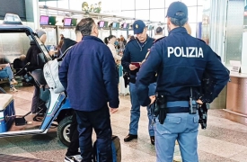 Ruba una valigia: arrestato a Malpensa