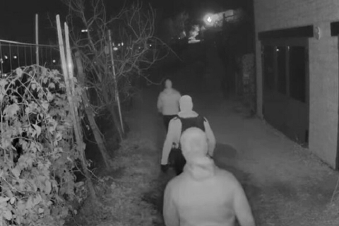 Girano incappucciati tra le case: è allarme a Leggiuno