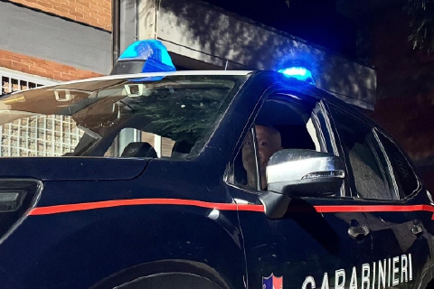 Tentata rapina a un 14enne e occupazione abusiva: tre indagati a Luino