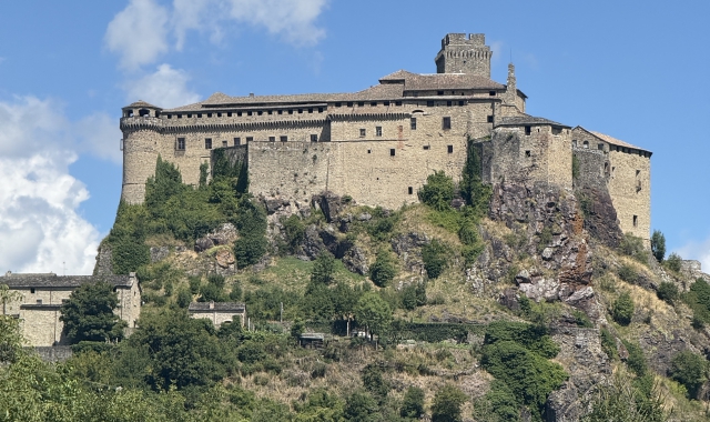 Il Castello di Bardi (foto Carla Soffritti)