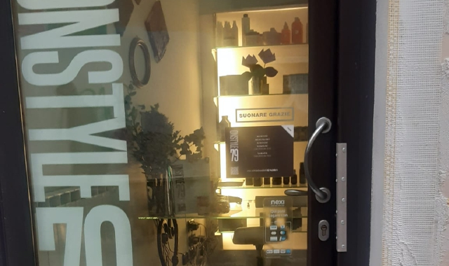 Una delle attività prese di mira dai ladri