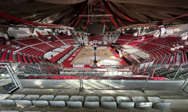 Palasport senza gabbia, slitta l'inaugurazione