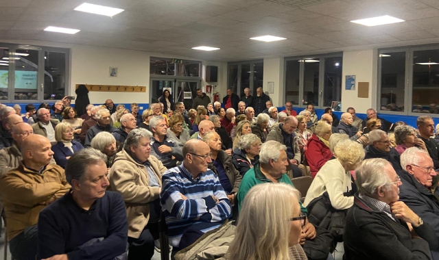 I protagonisti dell’incontro promossa dal controllo di vicinato con la partecipazione degli ispettori di Polizia Oscar Zanoncini e Andrea Albizzati. Alla serata hanno assistito anche alcuni abitanti di Masnago intenzionati a far decollare un gruppo di con