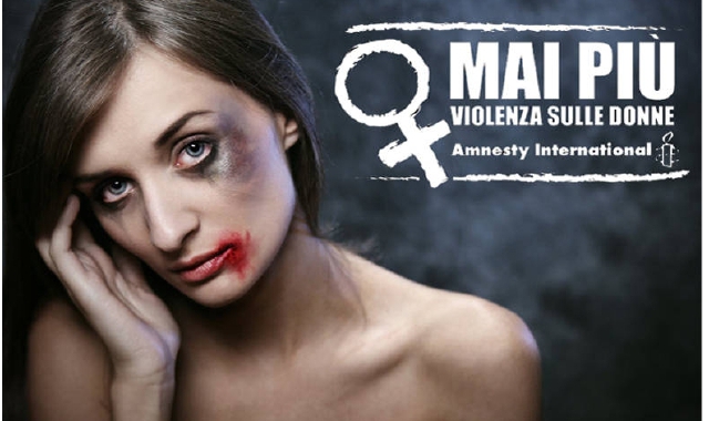 «Prima di fare la spesa chiedono il permesso»