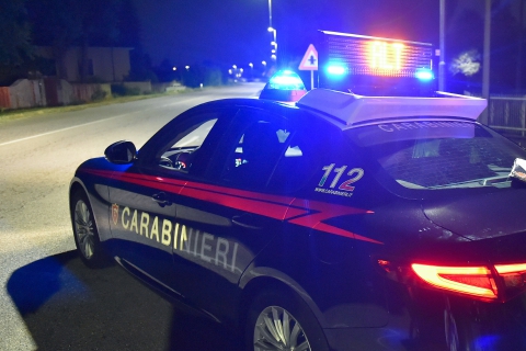 In garage 400 chili di droga: quattro in manette