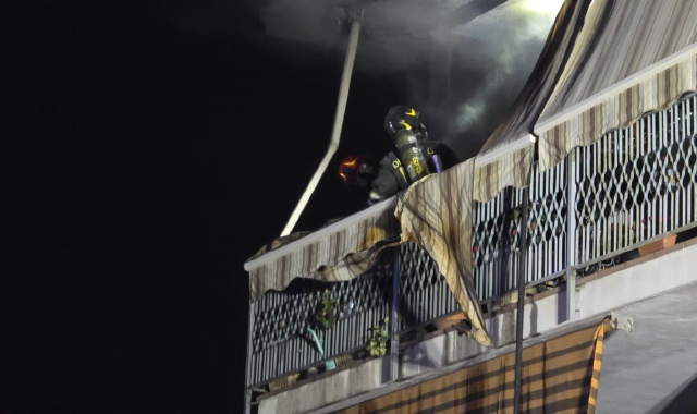 Fiamme in casa, paura a Busto Arsizio