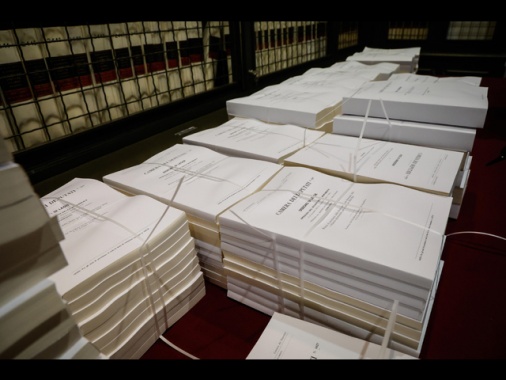 Stallo sulla manovra, commissione rinviata