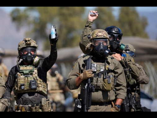 Fbi ha sventato attentati contro la polizia per immigrazione, 4 arresti