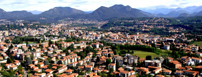 Giovanna, operaia di Varese aiutata dal Fondo Schuster