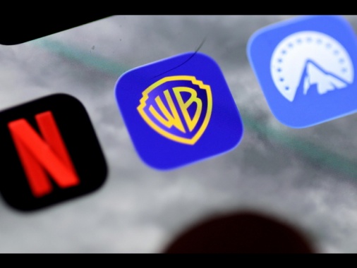 Warner invita gli azionisti a respingere l'offerta di Paramount, 'è inferiore'