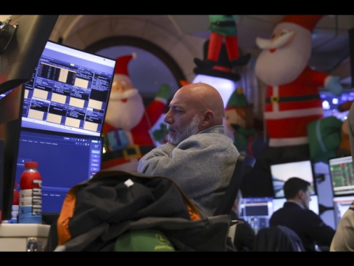 Wall Street apre in lieve rialzo, Dj +0,10%, Nasdaq +0,03%