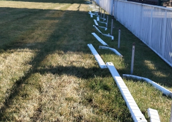 Varese, ippodromo: scontro sulle staccionate