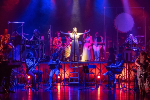 Colonne sonore e Drag Queen: ecco il Capodanno alternativo