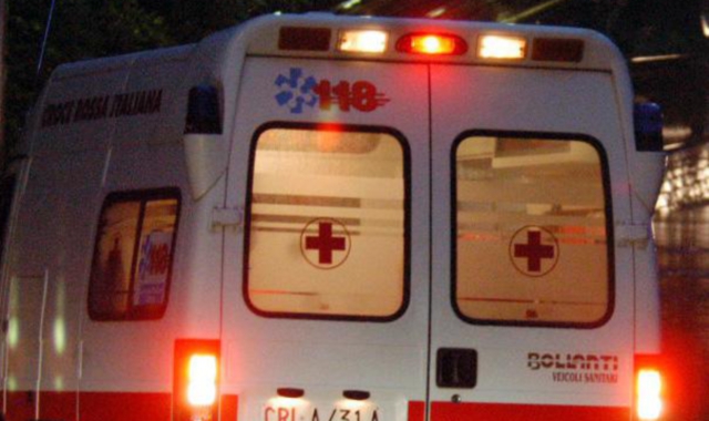 Schianto nella notte a Somma: due feriti