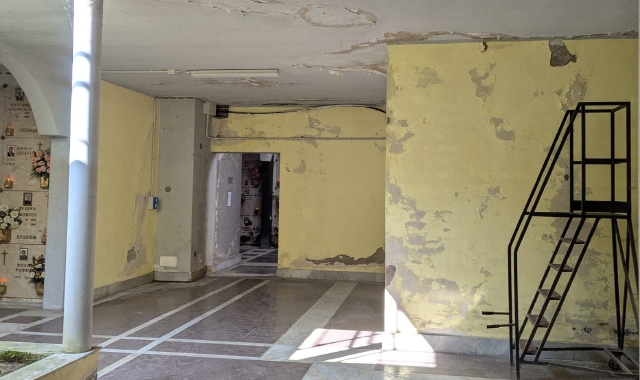 Gerenzano, lavori al cimitero: stop ai colombari