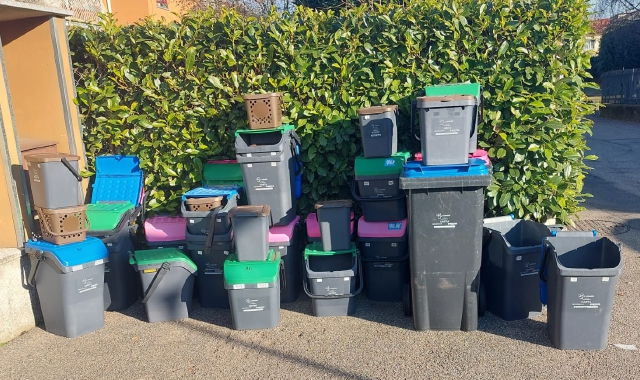 Buguggiate: fine anno senza ritiro dei bidoni